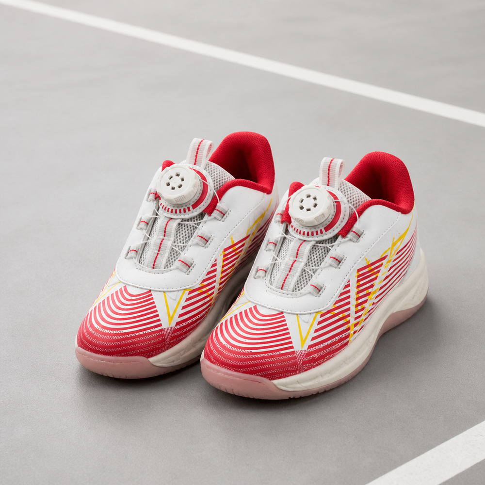NWOB Girls Lace-up Sneakers size EU35 UK2.5 US 3.5